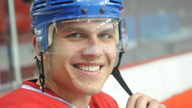 Падакин забивает и отдает в WHL